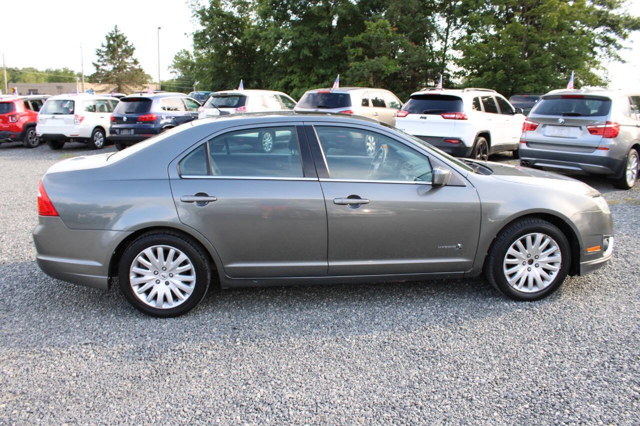 Used 2010 Ford Fusion Hybrid FWD image 6