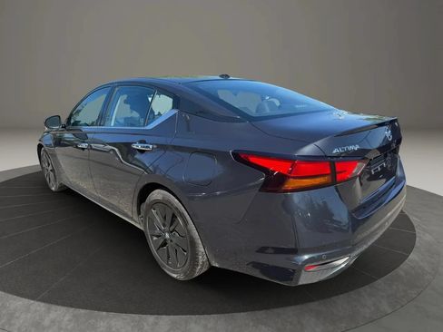 Used 2019 Nissan Altima 2.5 SL FWD image 7
