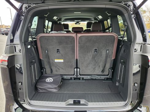 New 2025 Volkswagen ID. Buzz Pro S image 10