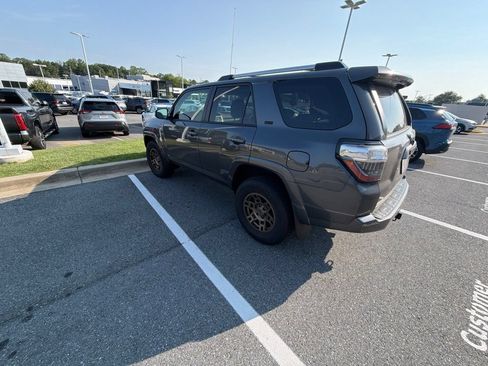 Used 2023 Toyota 4Runner SR5 w/ 4Runner Bronze Package (TMS) AWD/4WD image 9