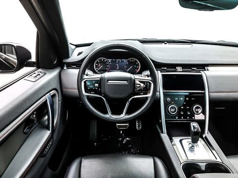 Used 2023 Land Rover Discovery Sport SE R-Dynamic image 6