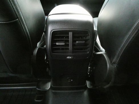 Used 2023 Ford Escape ST-Line image 34