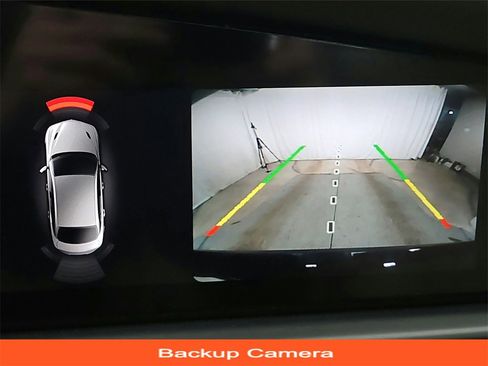 Used 2018 Alfa Romeo Giulia Ti w/ Quick Order Package 22X Lusso image 19