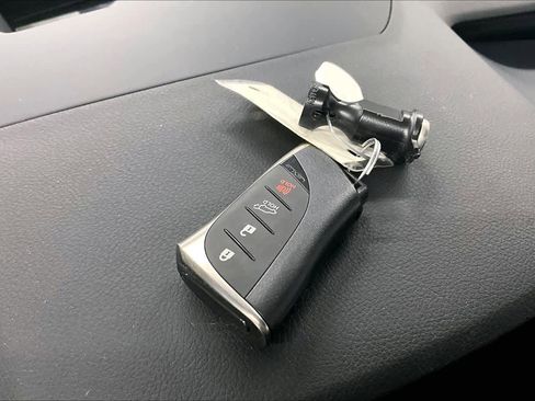 Used 2023 Lexus RX 350 FWD w/ Cold Area Package image 15