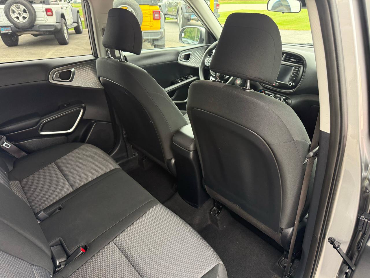 Used 2022 Kia Soul LX w/ Technology Package FWD image 15