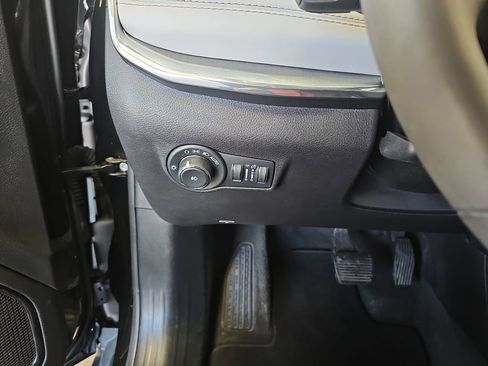 Used 2023 Jeep Compass Limited AWD/4WD image 24