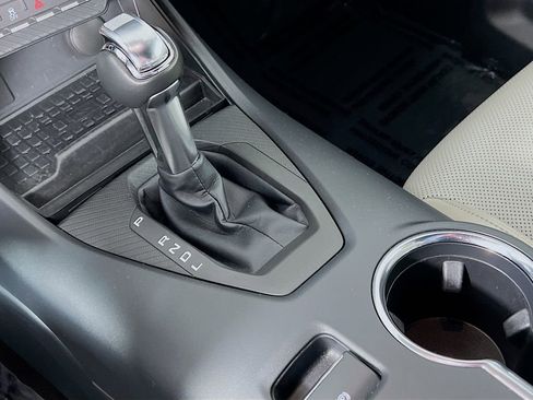 Used 2024 Ford Mustang Premium image 17