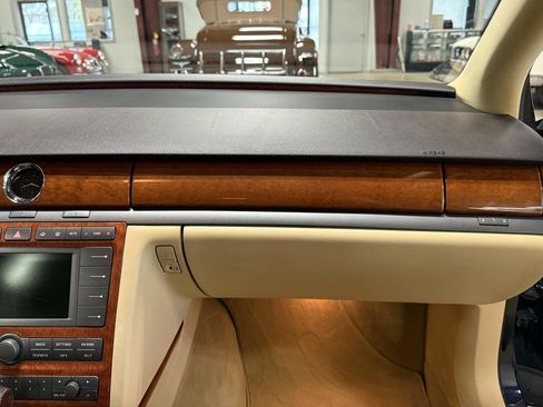 Used 2006 Volkswagen Phaeton V8 image 89