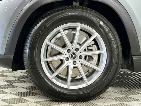 Certified 2025 Mercedes-Benz GLE 350 4MATIC image 32