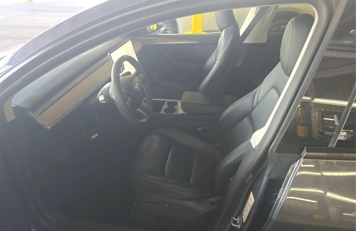 Used 2023 Tesla Model Y Long Range AWD/4WD image 5