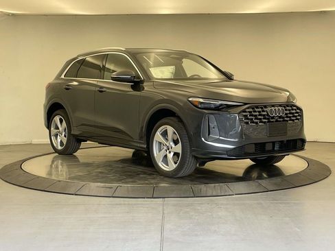 New 2025 Audi Q5 Premium Plus image 8