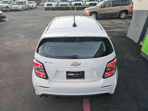 Used 2017 Chevrolet Sonic LT image 8