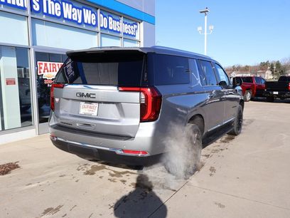 New 2026 GMC Yukon XL Elevation w/ LPO, Elevation Black Package