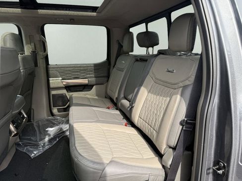 New 2026 Ford F350 Platinum w/ Platinum Plus Package AWD/4WD image 11