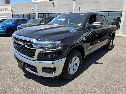 Used 2026 RAM 1500 Big Horn AWD/4WD image 2