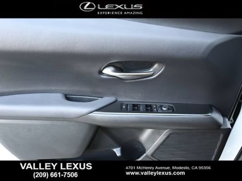 Certified 2025 Lexus UX 300h FWD w/ Accessory Package (Z2) image 12