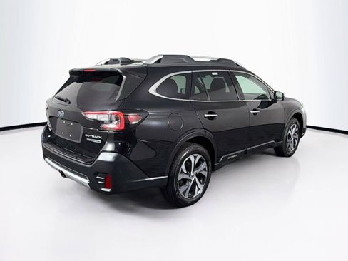 Used 2022 Subaru Outback Touring XT AWD/4WD image 11