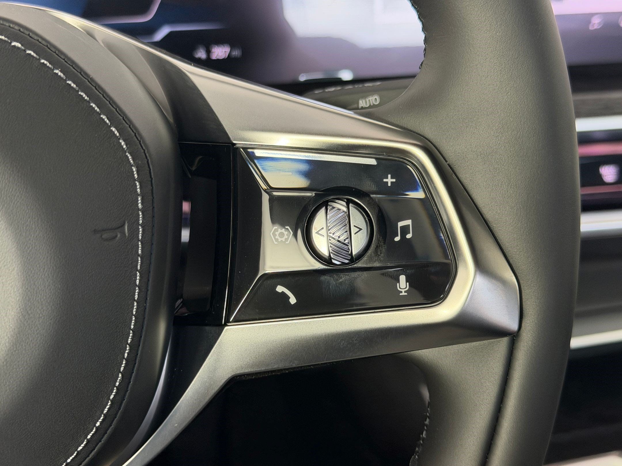 Used 2026 BMW i7 eDrive50 RWD image 28