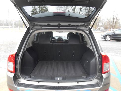 Used 2012 Jeep Compass Limited w/ Sun/Sound Group image 10