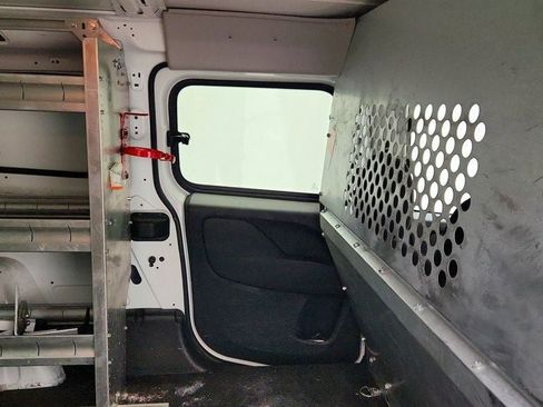 Used 2017 RAM ProMaster City Tradesman w/ Rear Back-up Camera Group image 18