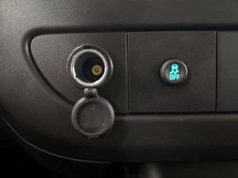 New 2026 Chevrolet Express 3500 w/ Power Convenience Package image 17