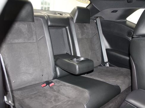 Used 2016 Dodge Challenger R/T Scat Pack w/ Leather Interior Group image 25