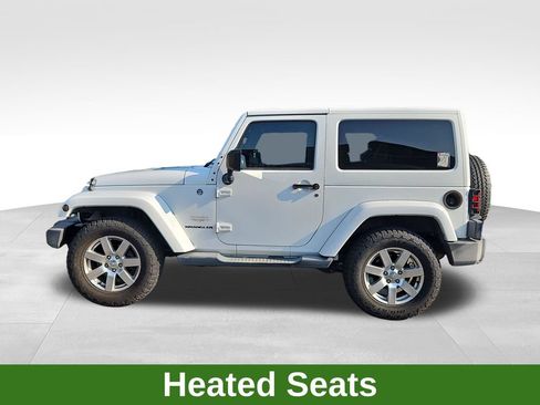 Used 2012 Jeep Wrangler Sahara w/ Connectivity Group AWD/4WD image 4