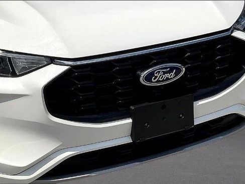 Certified 2023 Ford Escape ST-Line Select w/ Tech Pack #2 AWD/4WD image 33