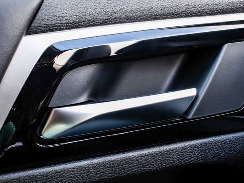 New 2025 Mitsubishi Outlander SE AWD/4WD image 9