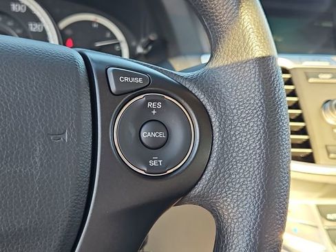 Used 2014 Honda Accord LX image 23