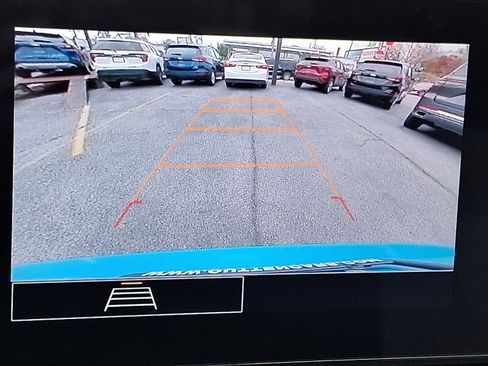 Used 2024 Chevrolet Trax RS w/ Driver Confidence Package image 18