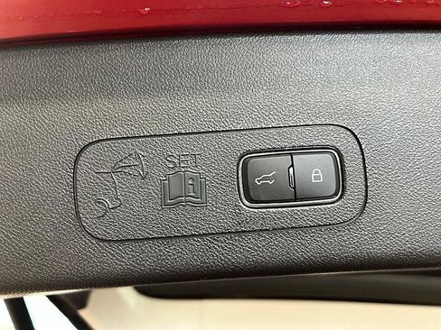Used 2025 Lincoln Aviator AWD w/ Equipment Group 101A image 34