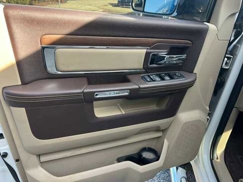 Used 2014 RAM 3500 Laramie image 4