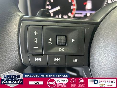 Used 2024 Nissan Rogue SV image 19