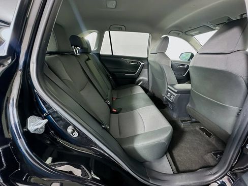Certified 2025 Toyota RAV4 XLE FWD image 27