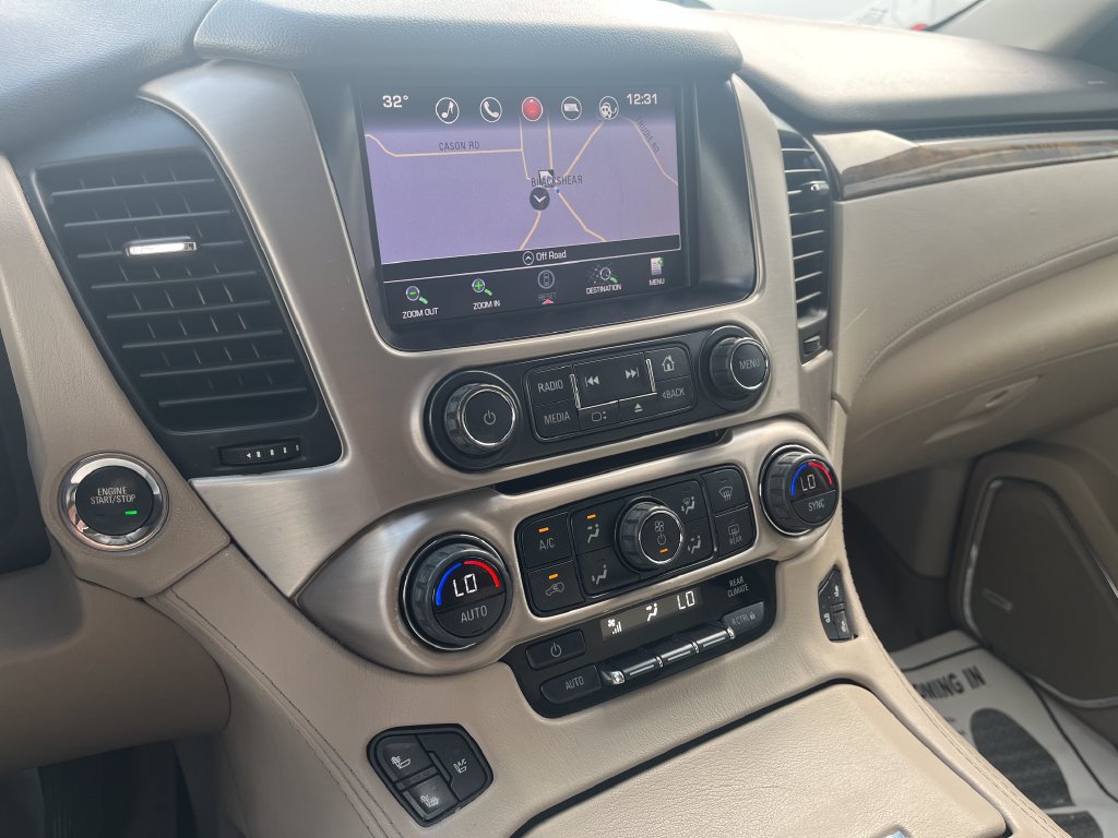 Used 2016 GMC Yukon XL Denali w/ Open Road Package AWD/4WD image 22