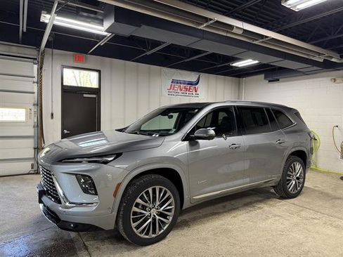 Certified 2025 Buick Enclave Avenir w/ Super Cruise Package AWD/4WD image 1