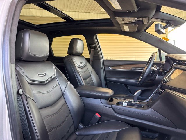 Used 2019 Cadillac XT5 Platinum AWD/4WD image 27