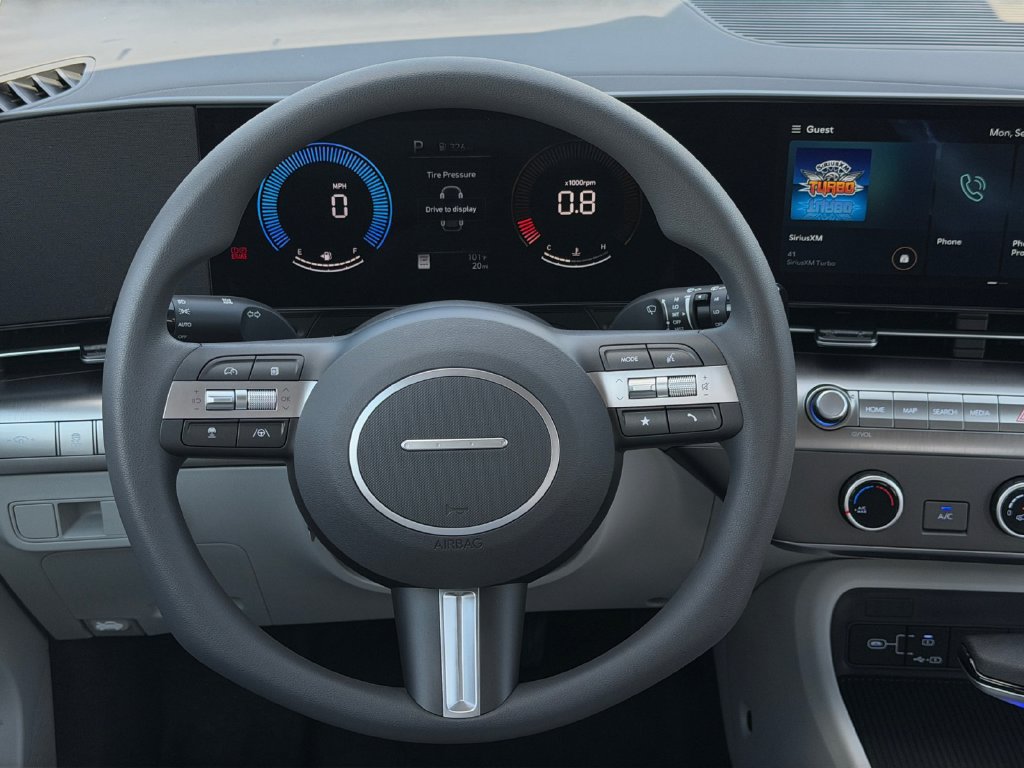 New 2027 Hyundai Kona SE AWD/4WD image 18