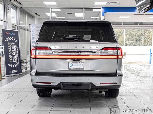 Used 2021 Lincoln Navigator Reserve w/ Luxury Package AWD/4WD image 13