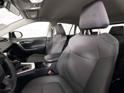 Certified 2025 Toyota RAV4 XLE FWD image 3