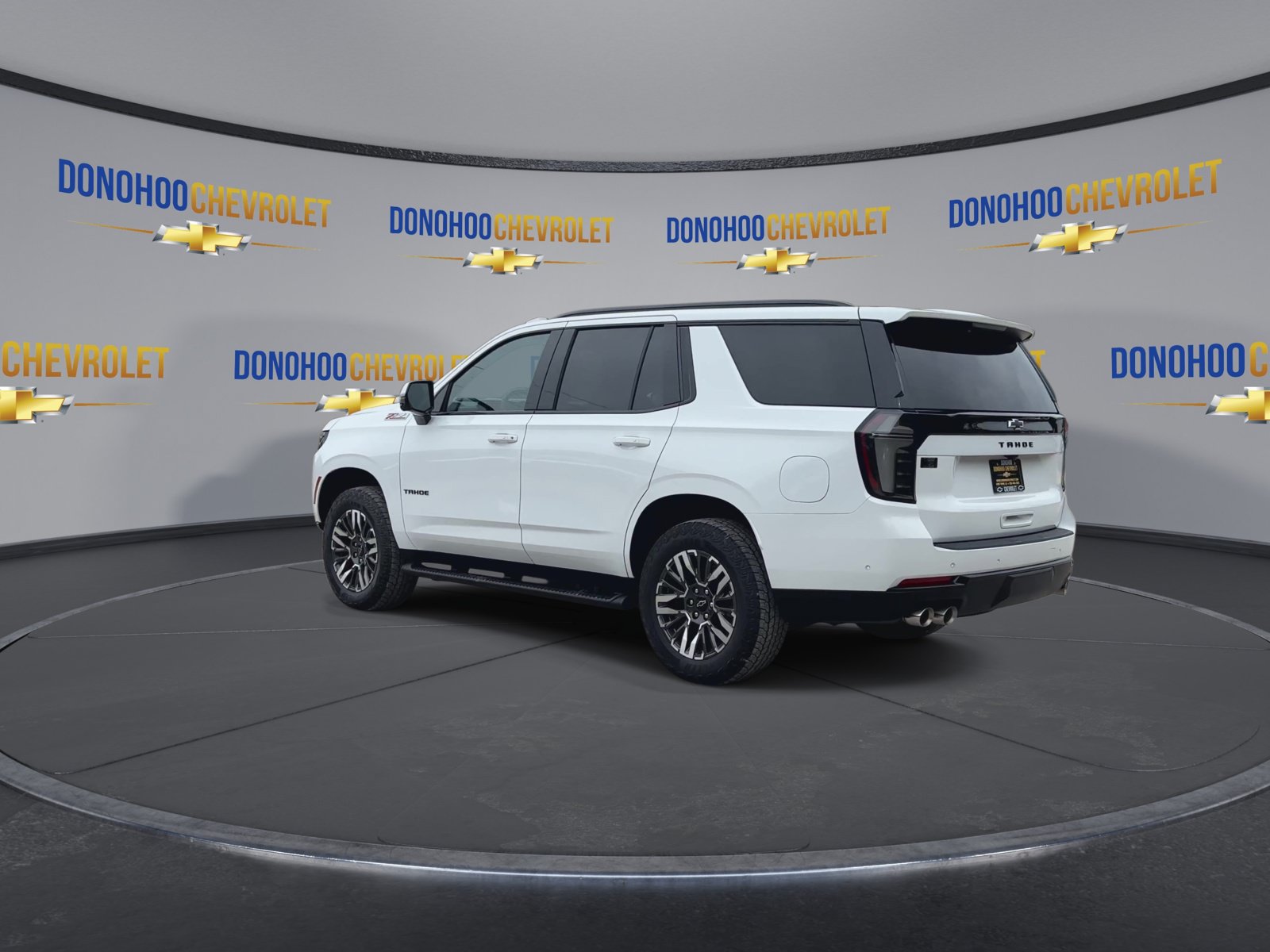 New 2027 Chevrolet Tahoe Z71 w/ Comfort Package AWD/4WD image 9