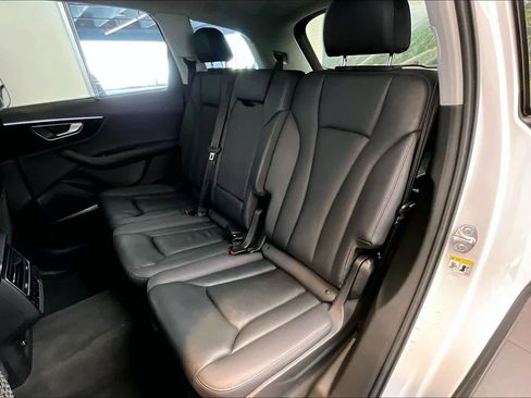 Used 2023 Audi Q7 Premium Plus w/ Premium Plus Package image 21