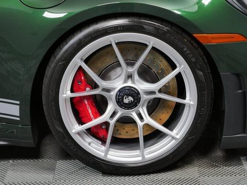 Certified 2026 Porsche 911 GT3 w/ Chrono Package RWD image 31