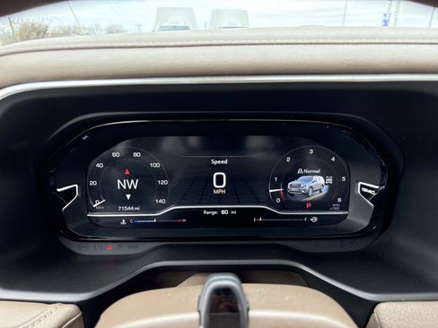 Used 2023 GMC Yukon XL Denali w/ Advanced Technology Package image 20