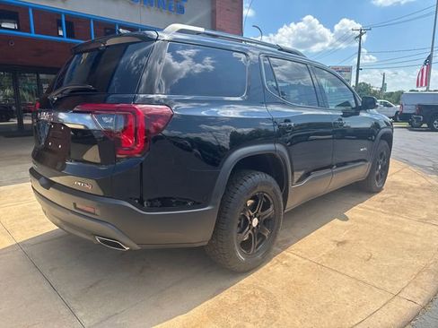 Certified 2023 GMC Acadia AT4 image 9