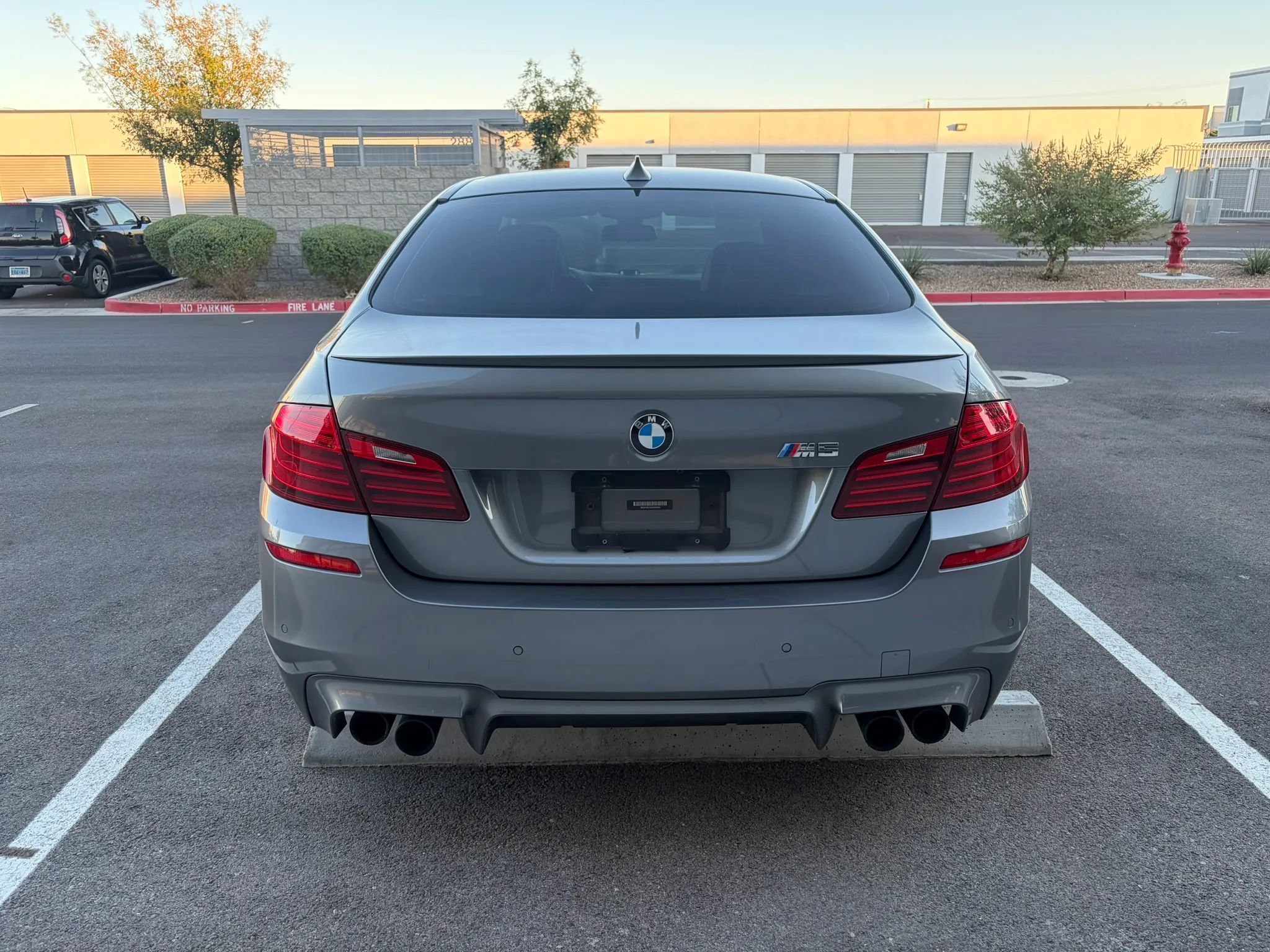 Used 2014 BMW M5 RWD image 5