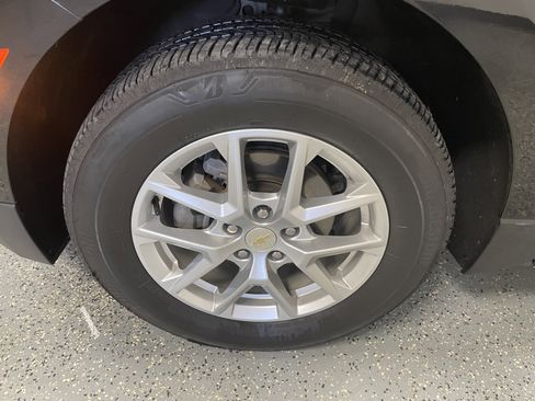 Used 2023 Chevrolet Equinox LT image 28