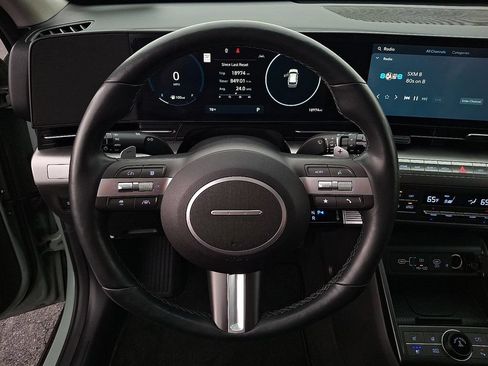Used 2024 Hyundai Kona Limited AWD/4WD image 15