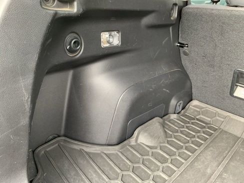 Used 2021 Subaru Crosstrek 2.0i Premium w/ Moonroof Package image 27